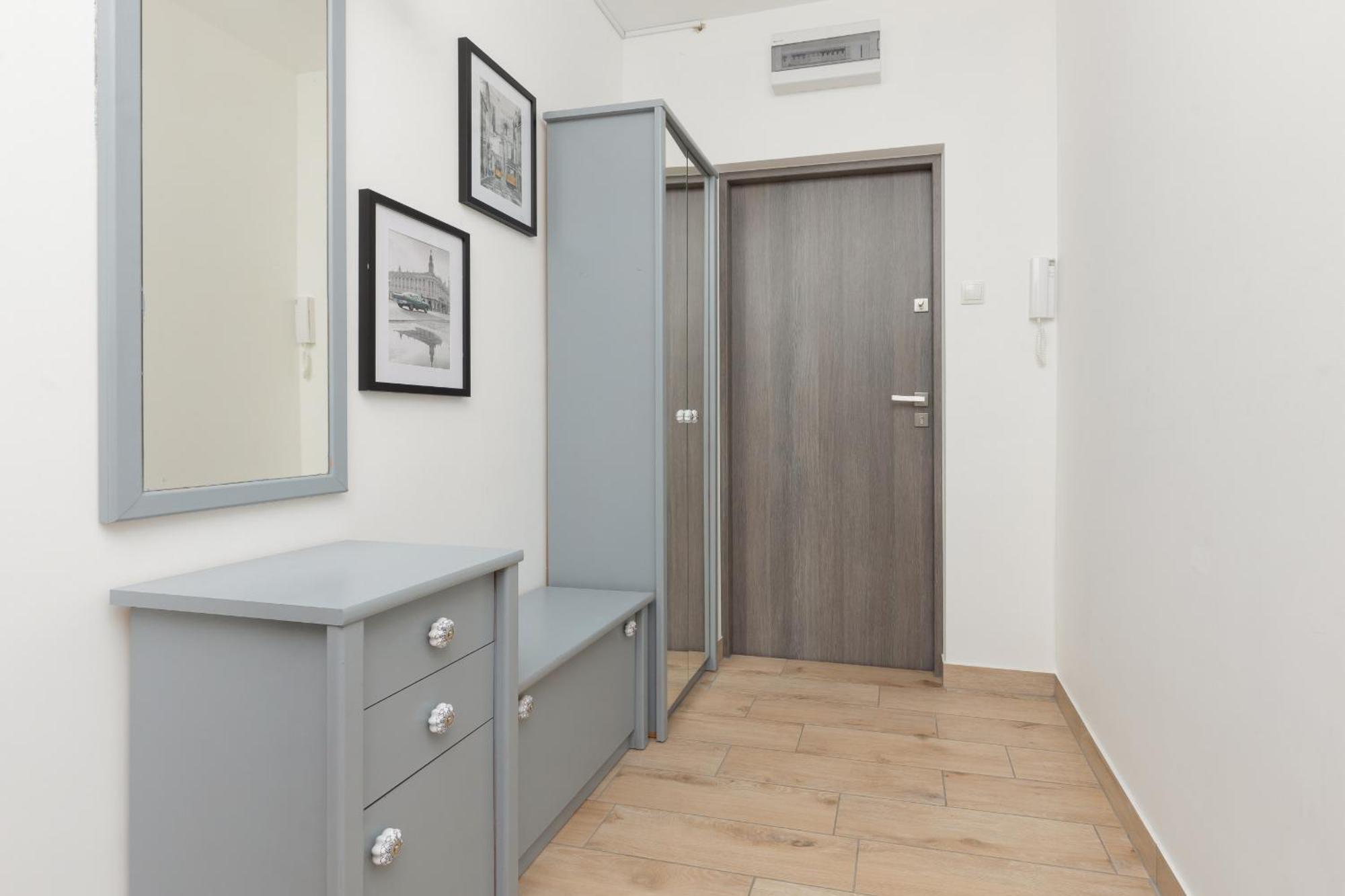 Kopcinskiego Bright & Spacious Apartment Warsaw Ursynow By Noclegi Renters Luaran gambar