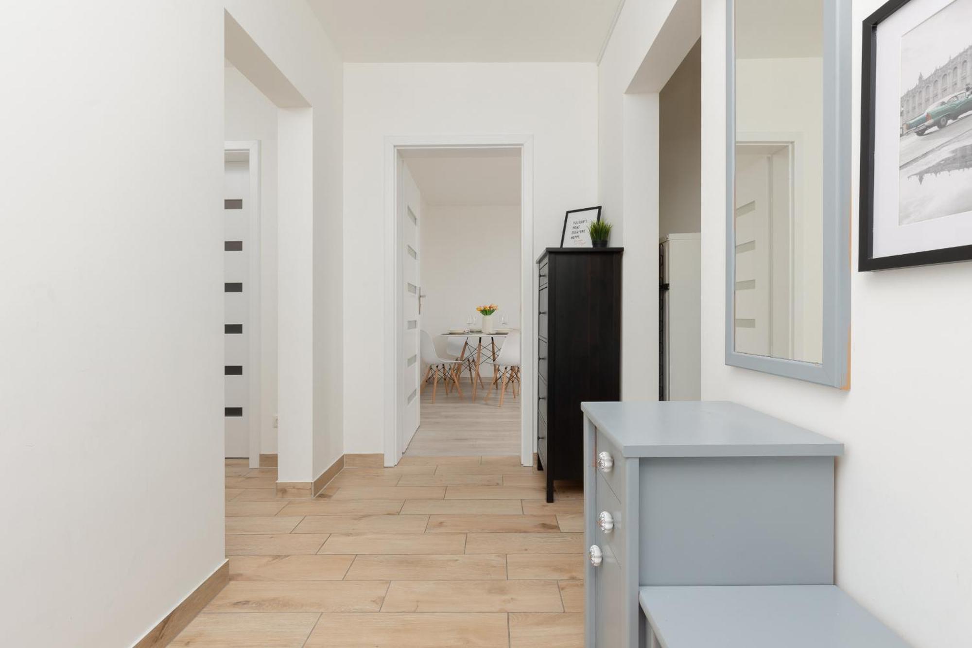 Kopcinskiego Bright & Spacious Apartment Warsaw Ursynow By Noclegi Renters Luaran gambar
